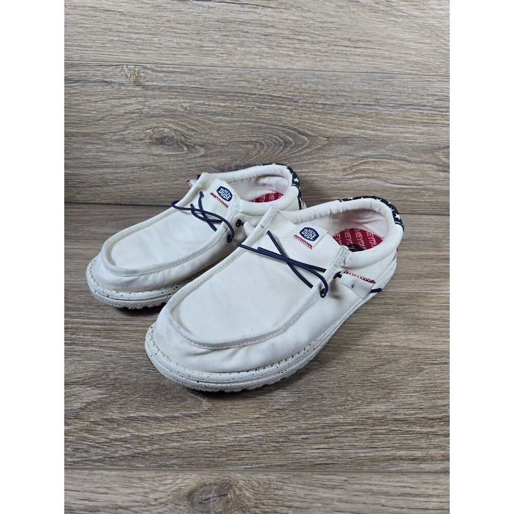 Hey Dude Wally Patriotic Americana Stars American Flag US M8 Off White pre-owned